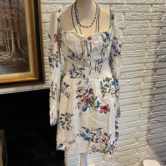 Urban Outfitters Lumiere Boho Floral Dress White Blue Pink Green Large - Picture 1 of 7